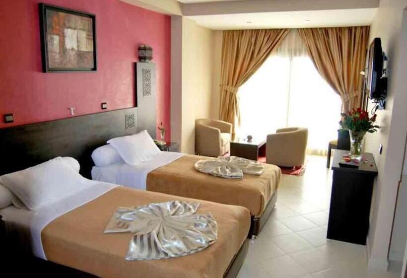Номер Стандарт, Suite Hotel Tilila
