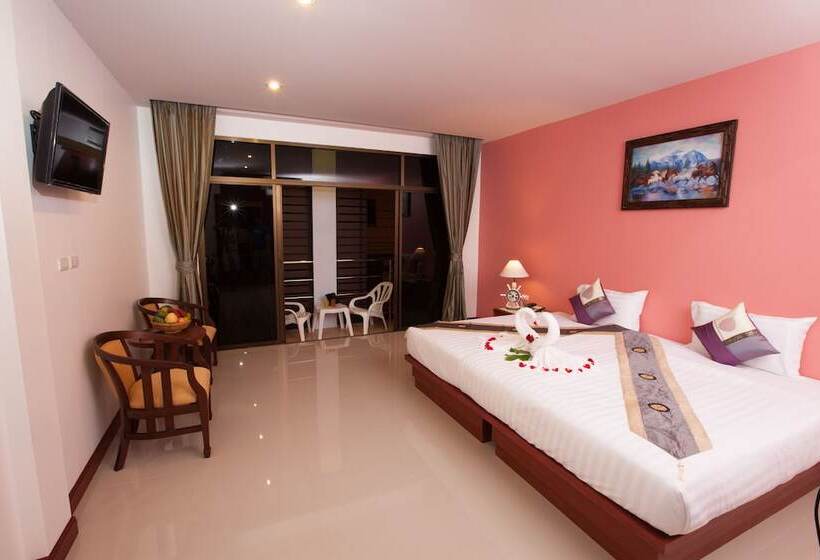 سوییت جونیور با بالکن, The Blueco Hotel Sha Plus