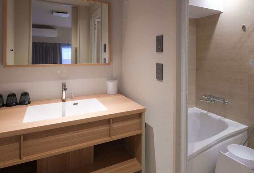 Трехместный Номер Superior, Vessel Inn Asakusa Tsukuba Express
