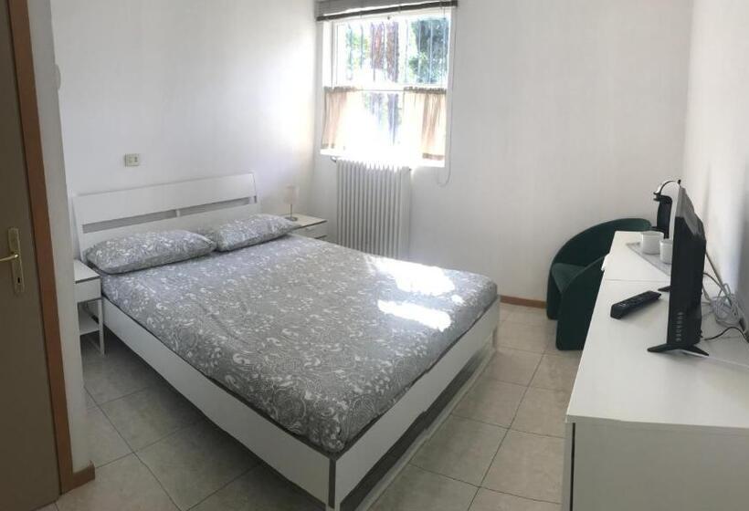 Стандартный Номер Кровать Кинг, Gli Oleandri