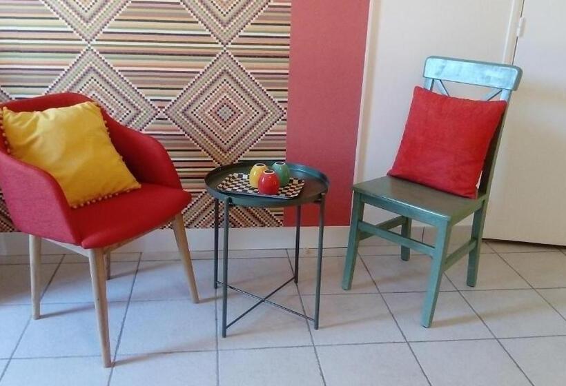 舒适三人间, Chambres Et Tables D Hotes  O Doux Matins  Aux Portes De Chinon
