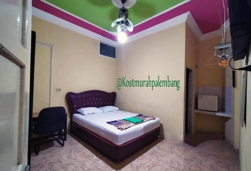 Standardrum, Rian Kost   Hotel Penginapan Murah Pusat Kota Palembang
