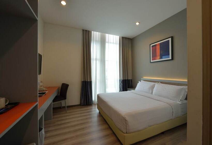 اتاق سوپریور با چشم‌انداز شهر, Abell Hotel Kuching