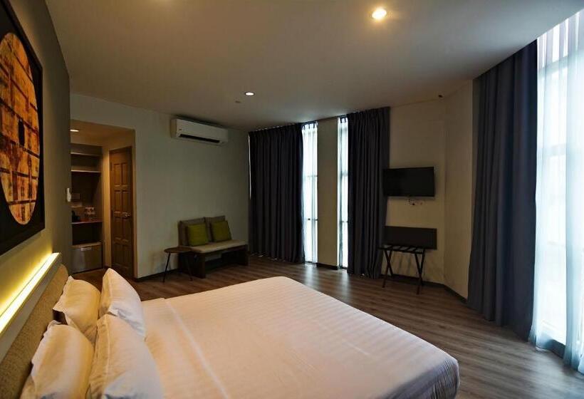 اتاق دلوکس با تخت کینگ و چشم‌انداز شهر, Abell Hotel Kuching