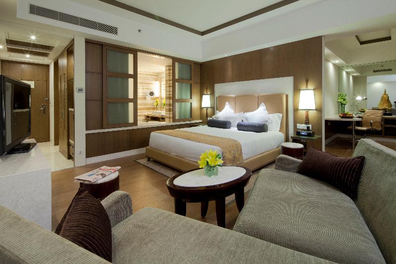 سوییت, Crowne Plaza New Delhi Okhla, An Ihg