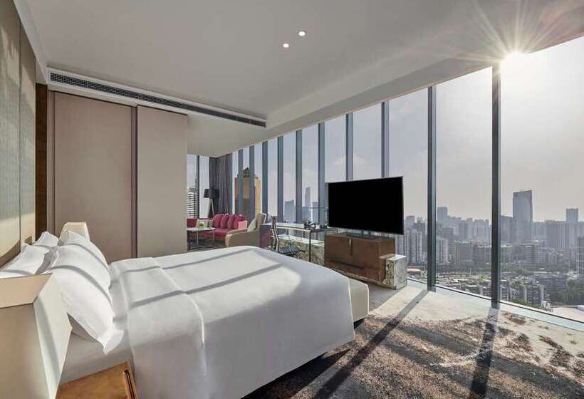 Полулюкс, Hilton Guangzhou Tianhe