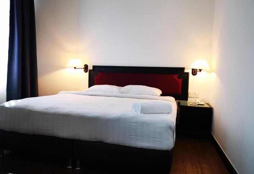 Номер Deluxe, Regalodge Hotel & Spa