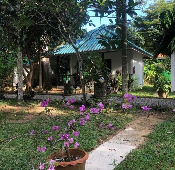 خانه 1 خوابه, Tropical Paradise Leelawadee Resort