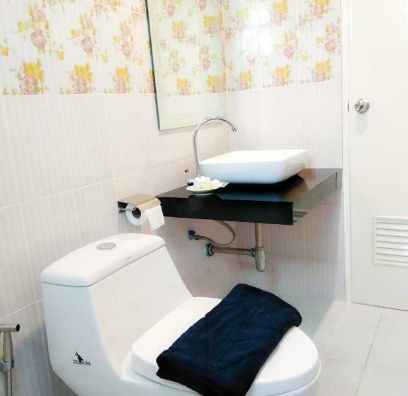 침실 3개 주택, Uthaithani Resort