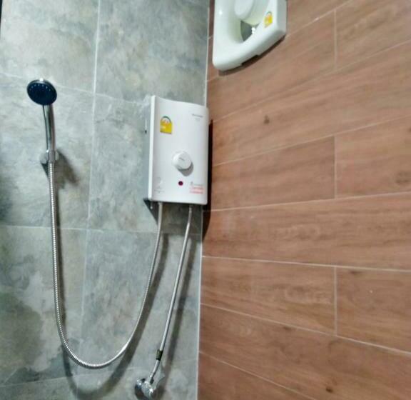 스탠다드 룸 가든 전망, Uthaithani Resort