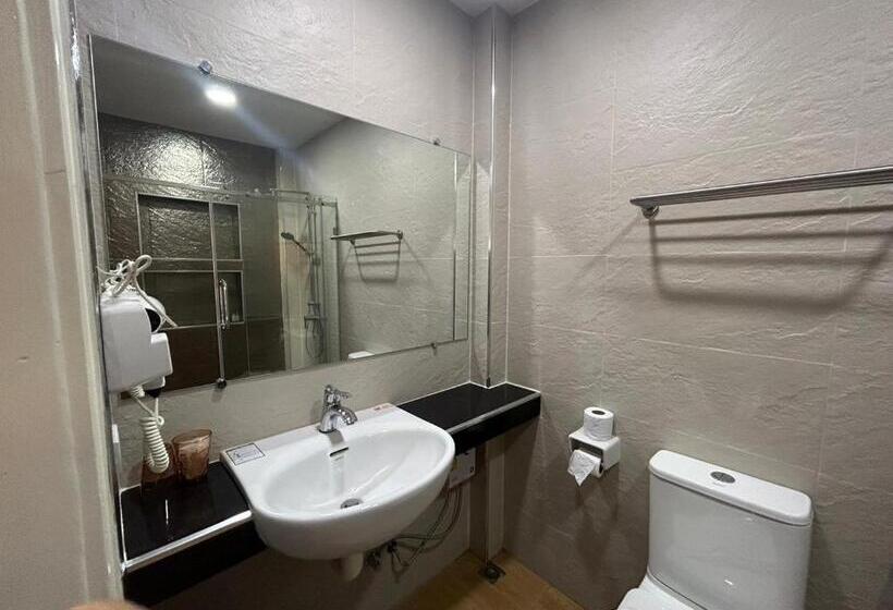 스탠다드 룸 가든 전망, Uthaithani Resort