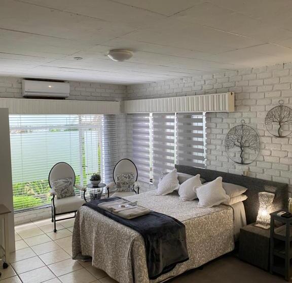 Номер Deluxe, White River B & B