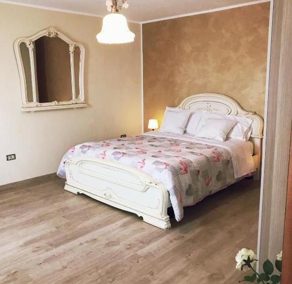 اتاق استاندارد با وان آب گرم, B&b Red Village