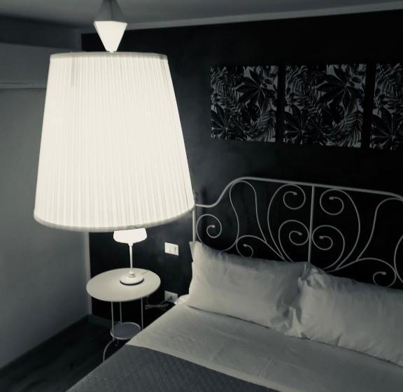 اتاق استاندارد, B&b Red Village