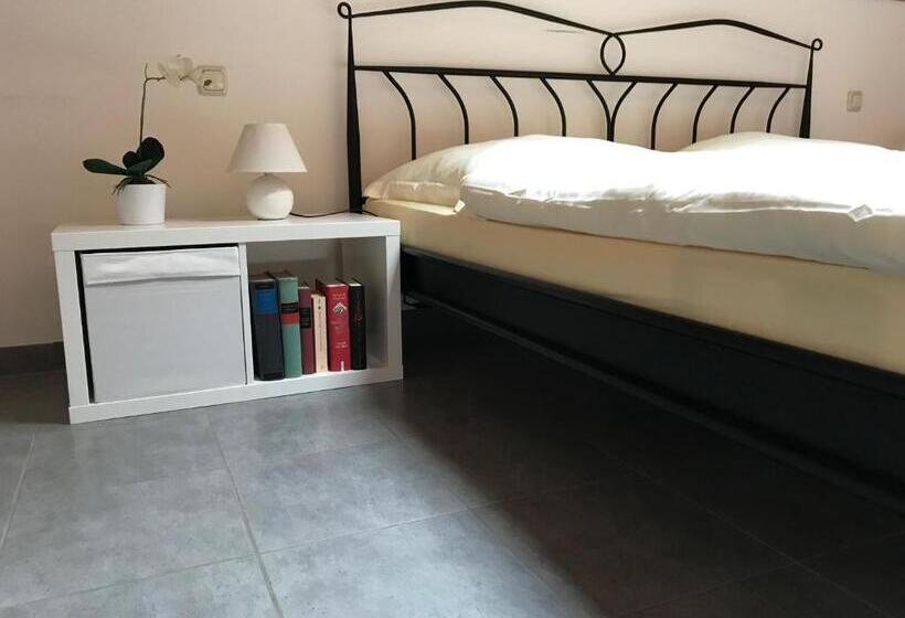 Апартаменты 1 Спальня, Gästehaus Steinmann Großes Gästezimmer