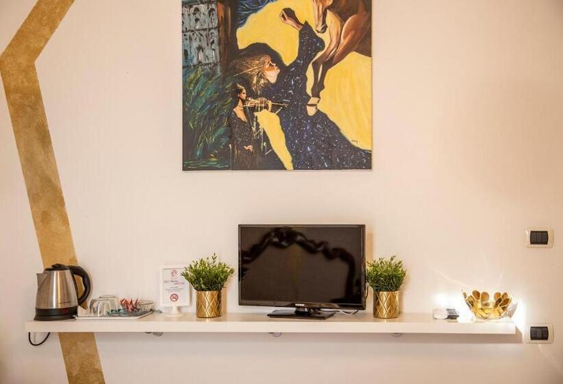 Номер Стандарт с Балконом, La Stagione Dell Arte B&b