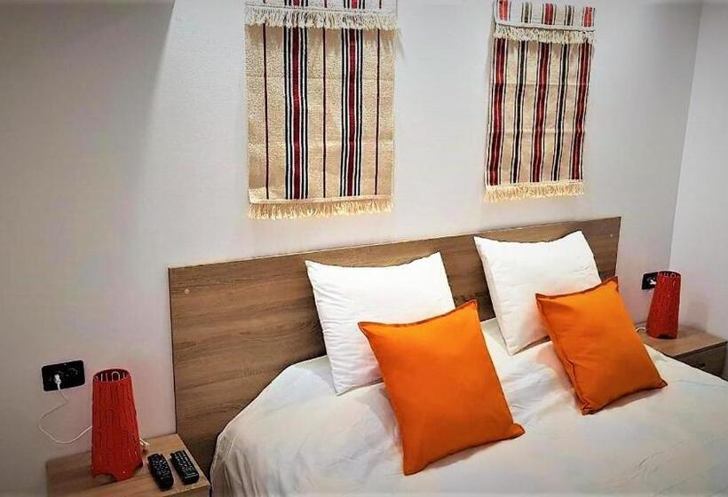 デラックスルーム, Arts Guest House  Beautiful Villa For 6 Persons