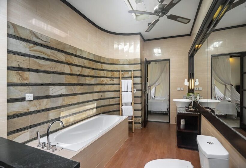 ویلای 3 خوابه با استخر, The Bali Dream Villa Seminyak