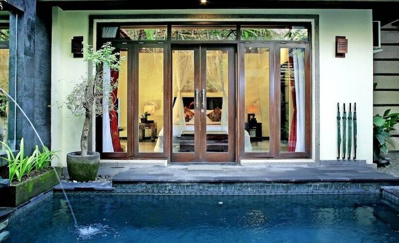 ویلای 3 خوابه با استخر, The Bali Dream Villa Seminyak