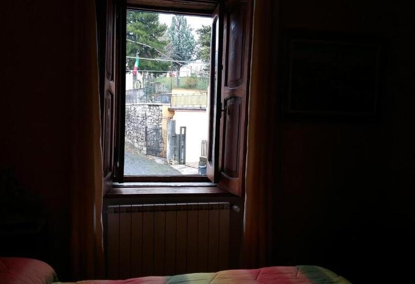 Номер Стандарт, Borgo La Forgia