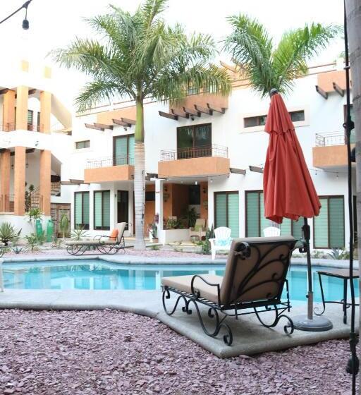 اتاق استاندارد با بالکن, Casa Bugambilias