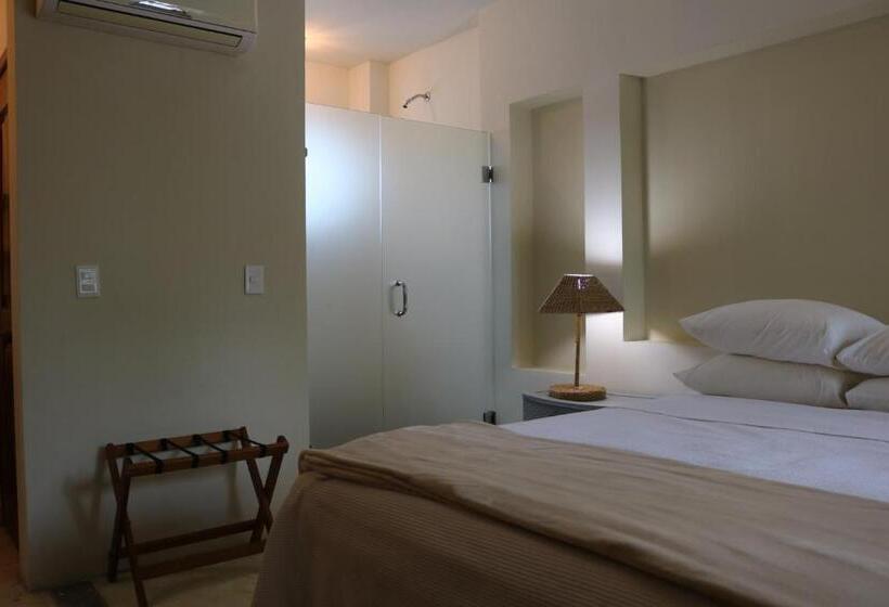 اتاق استاندارد با بالکن, Casa Bugambilias