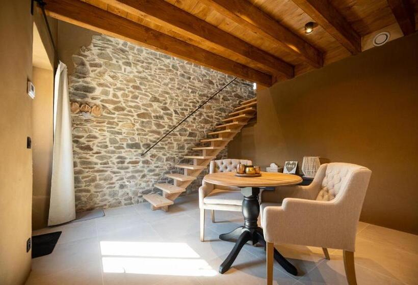 带大床的套房, Paddock Lodge   Suites Wellness & Chambres D Hôtes