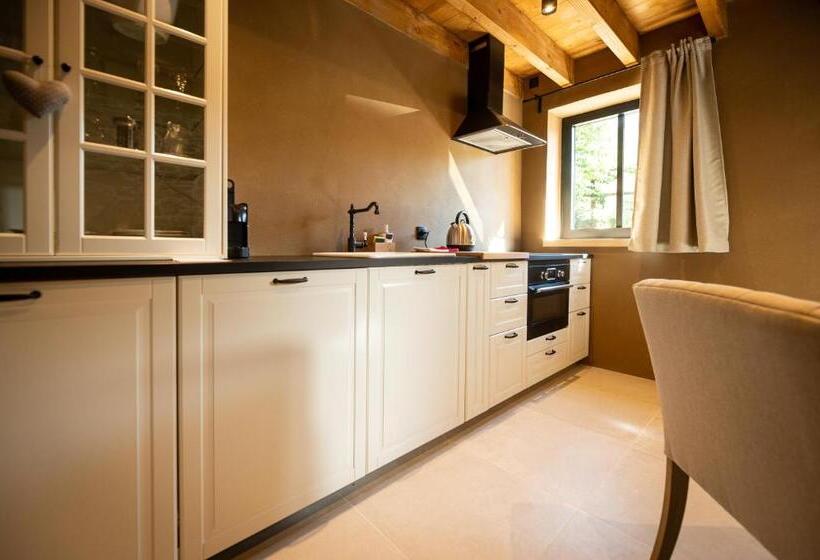 带大床的套房, Paddock Lodge   Suites Wellness & Chambres D Hôtes