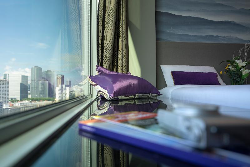 اتاق استاندارد سه نفره, V Hotel Lavender