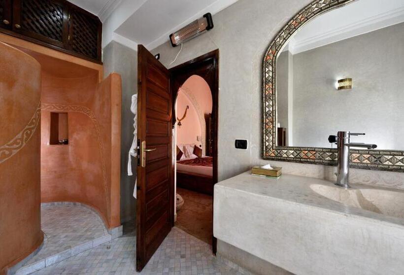 اتاق لوکس, Riad Les Ammonites And Spa