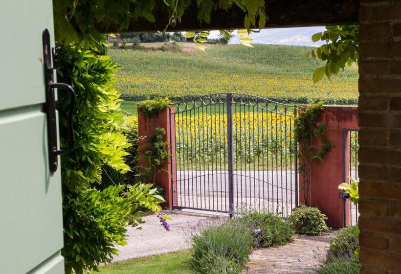 Standard room with outdoor bath, Il Giardino Delle Rose