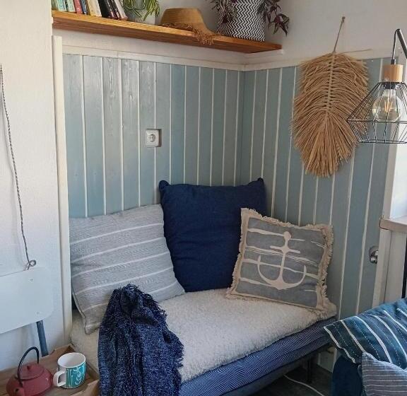 Номер Стандарт, Ethic Surf House
