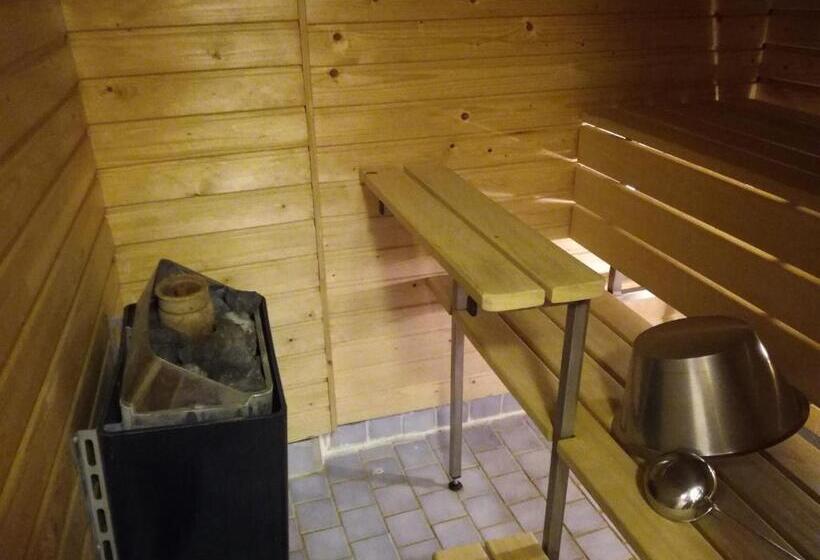 Студия Стандарт, Firsthome Guesthouse