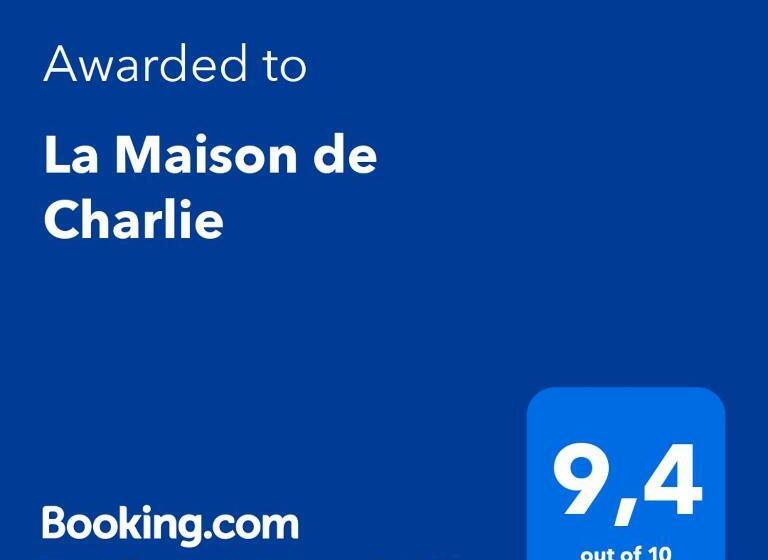 Номер Стандарт Вид на Бассейн, La Maison De Charlie