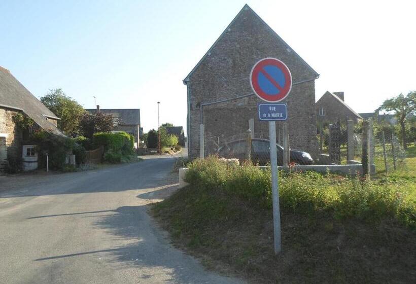 Номер Стандарт, Les Colombes De La Baie Du Mont Saint Michel