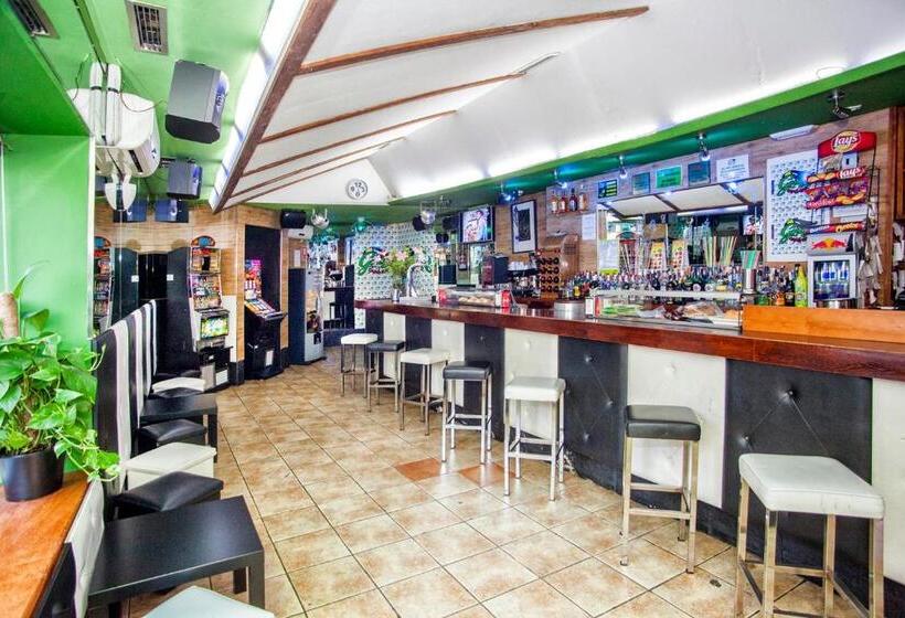 스탠다드 싱글 룸, Hostal Goias