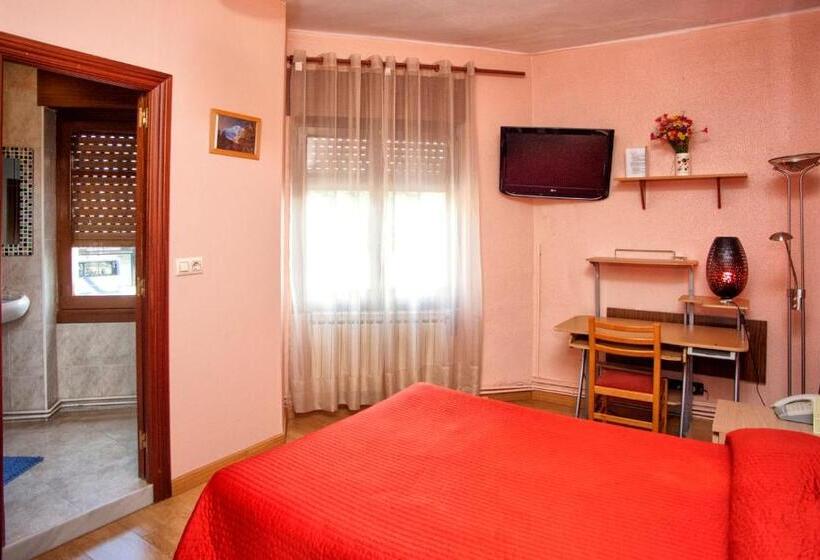 스탠다드 룸, Hostal Goias