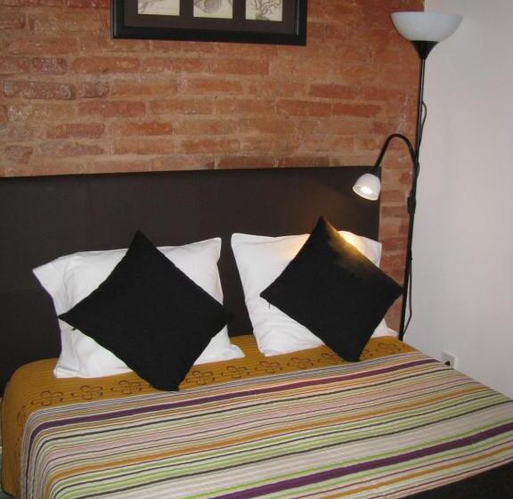Семейное Студио, Galega Guest House