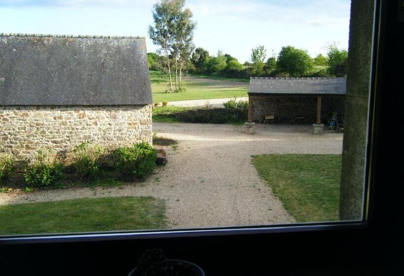 Номер Basic, Les Chambres Du Manoir De Kerhel