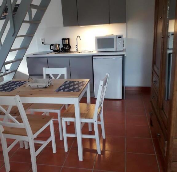 Дом 1 Спальня, Les Chambres Du Manoir De Kerhel