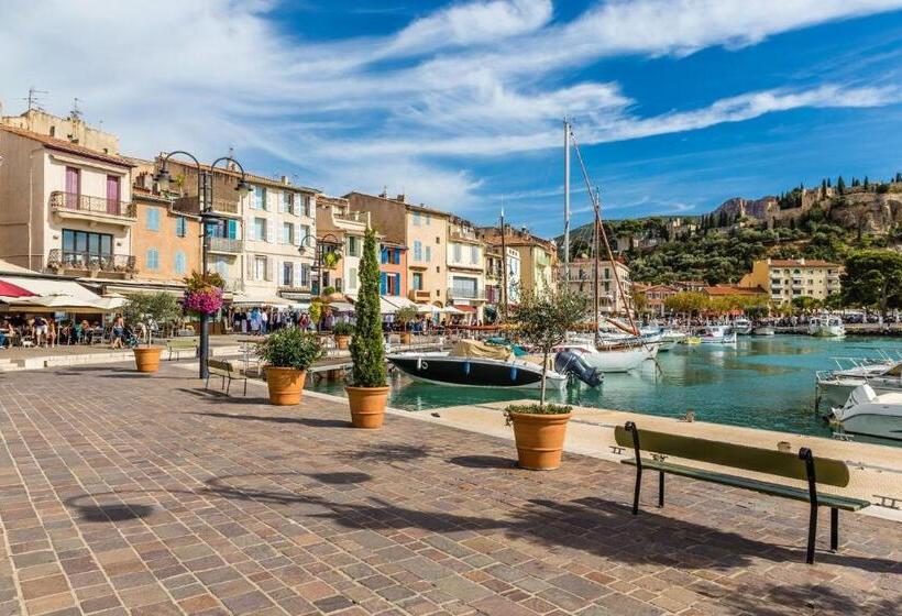 Standaard Studio met Uitzicht op Zee, Cassis Loc   Chambre Meublée