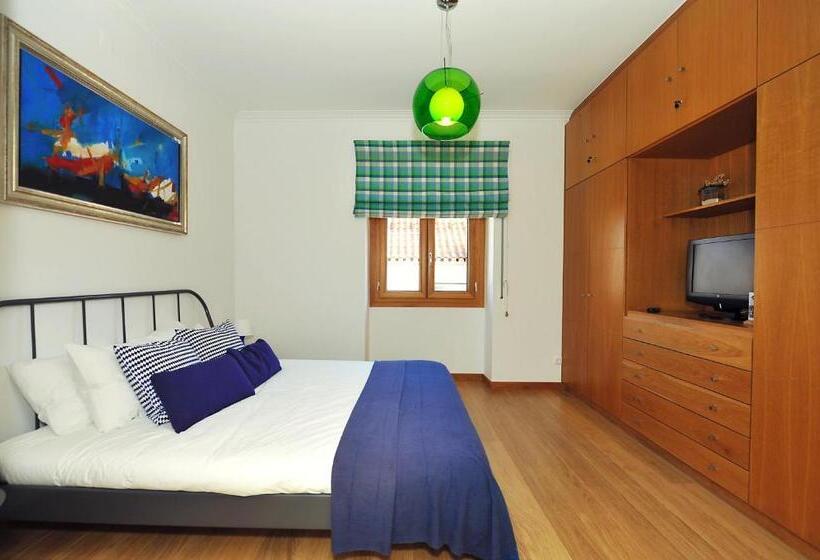سوییت لوکس, Cosy Bedrooms Guest House