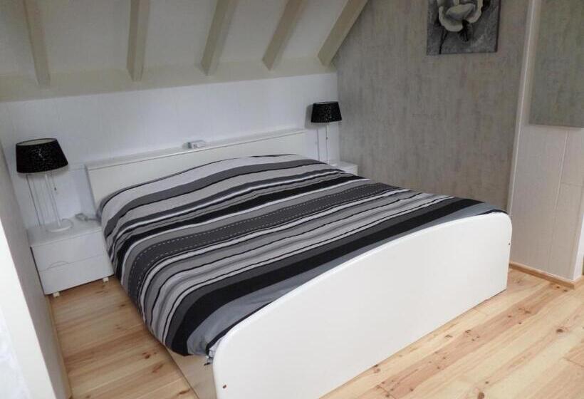 Семейный Номер Deluxe, B&b Huize Cossee