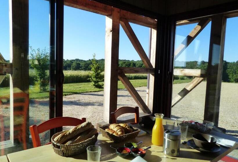 ガーデンビュースタンダードルーム, Hameau Des Damayots