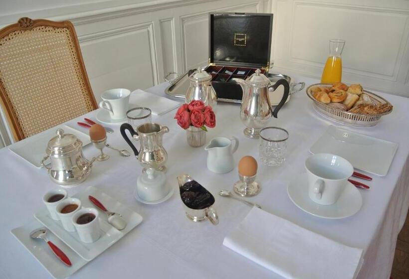 Люкс Deluxe Кровать Кинг, Maison Colladon