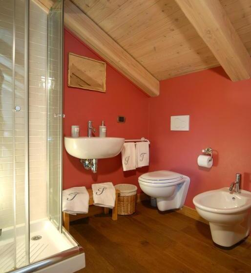 Семейный Номер, B&b Normanna