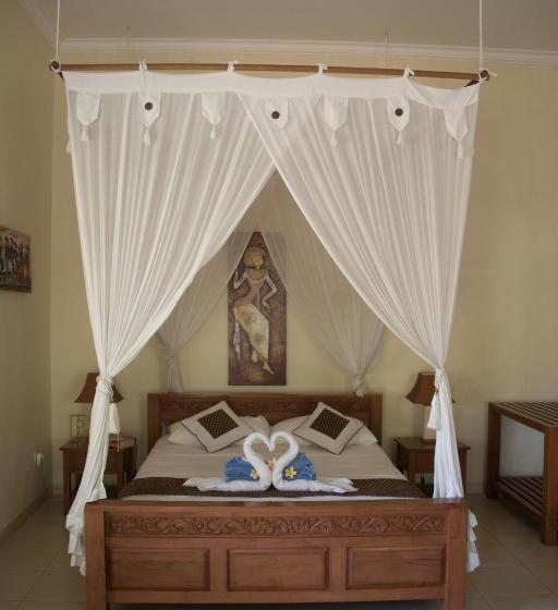 اتاق استاندارد با چشم‌انداز استخر, Guesthouse Rumah Senang
