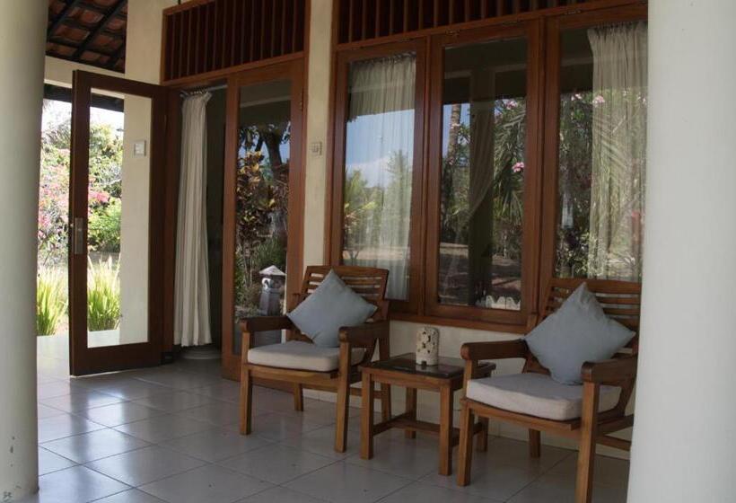 اتاق استاندارد با چشم‌انداز استخر, Guesthouse Rumah Senang