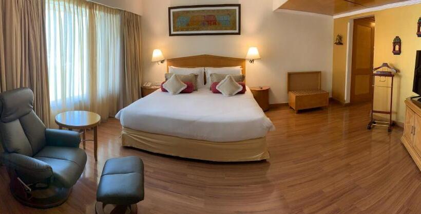 سوئیت پریمیوم, Vivanta Vadodara
