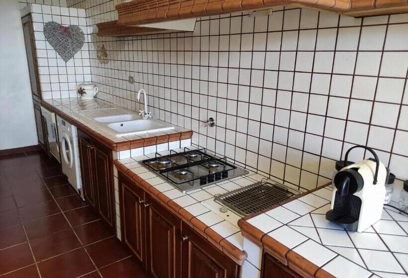 Семейный Номер, B&b Da Lucia